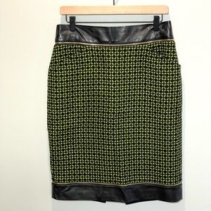 Carlisle size 8 wool cotton skirt with leather trim